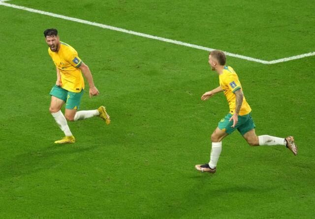 L’Australia batte 1-0 la Danimarca e vola agli ottavi