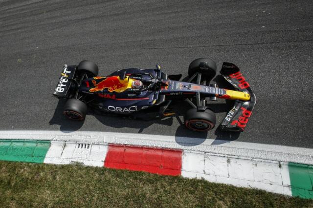Verstappen vince a Monza la decima di fila, sul podio Perez e Sainz