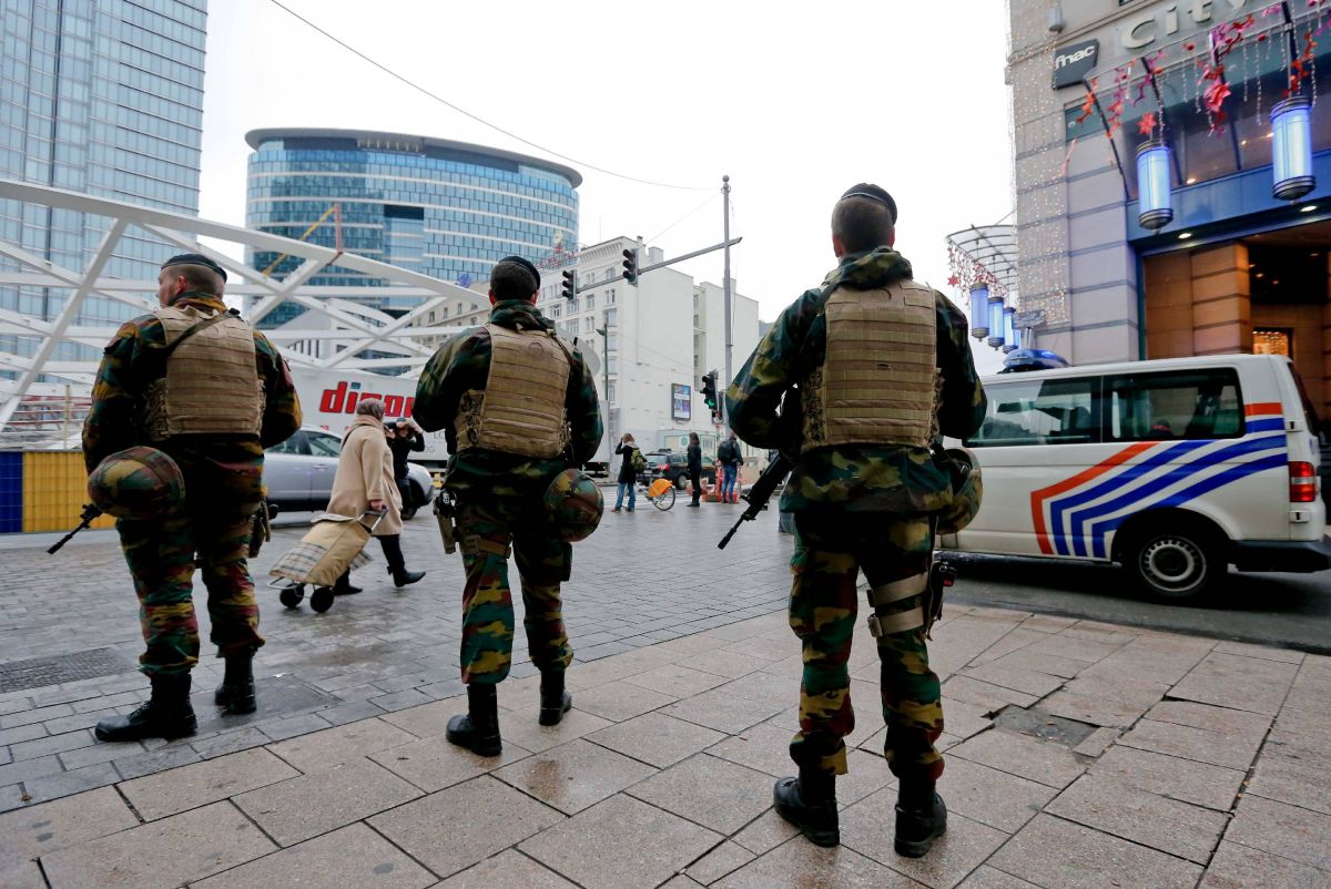 A Bruxelles uccisi due svedesi da presunto terrorista jihadista