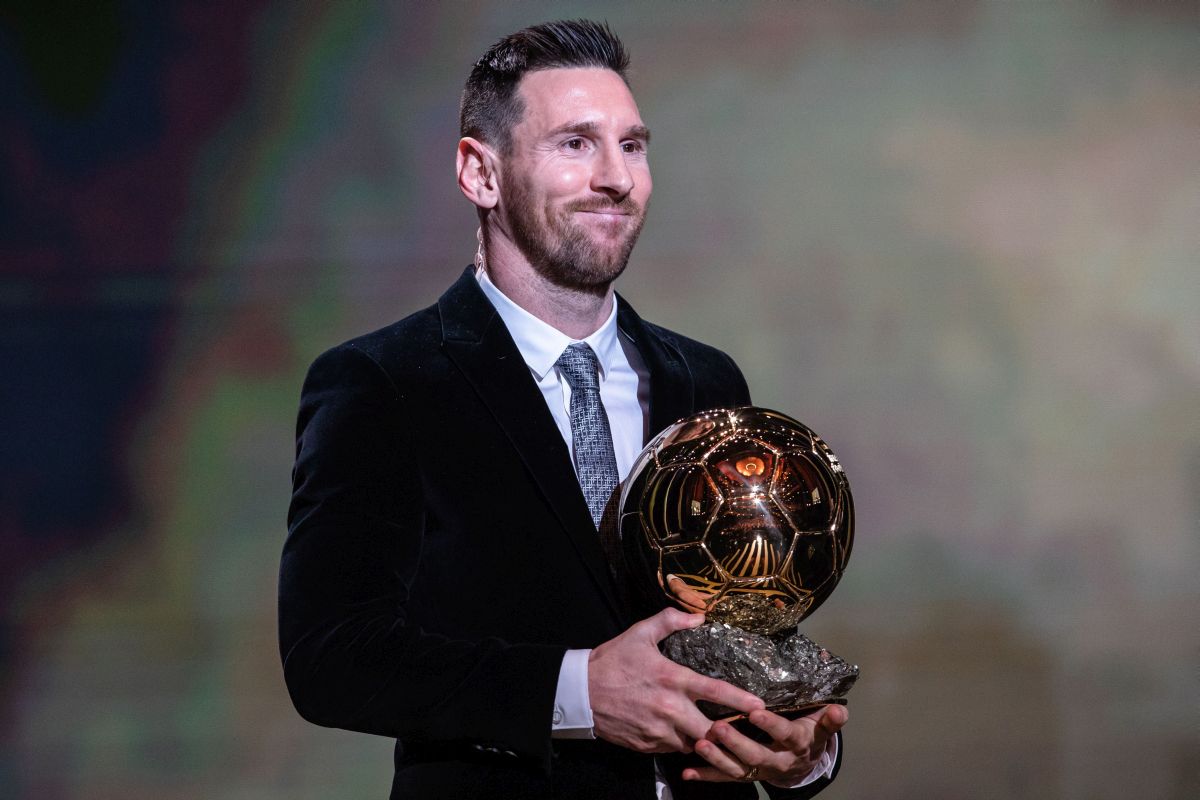Trionfa ancora Messi, vince il suo ottavo Pallone d’Oro
