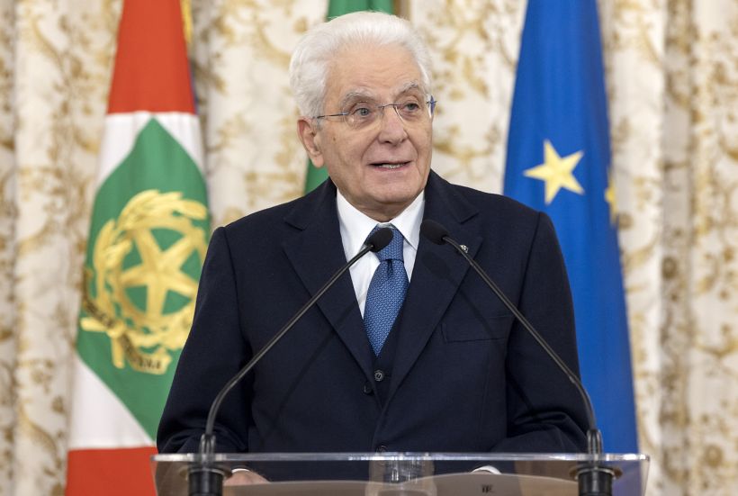 Mattarella “Il presidente della Repubblica non è un sovrano”